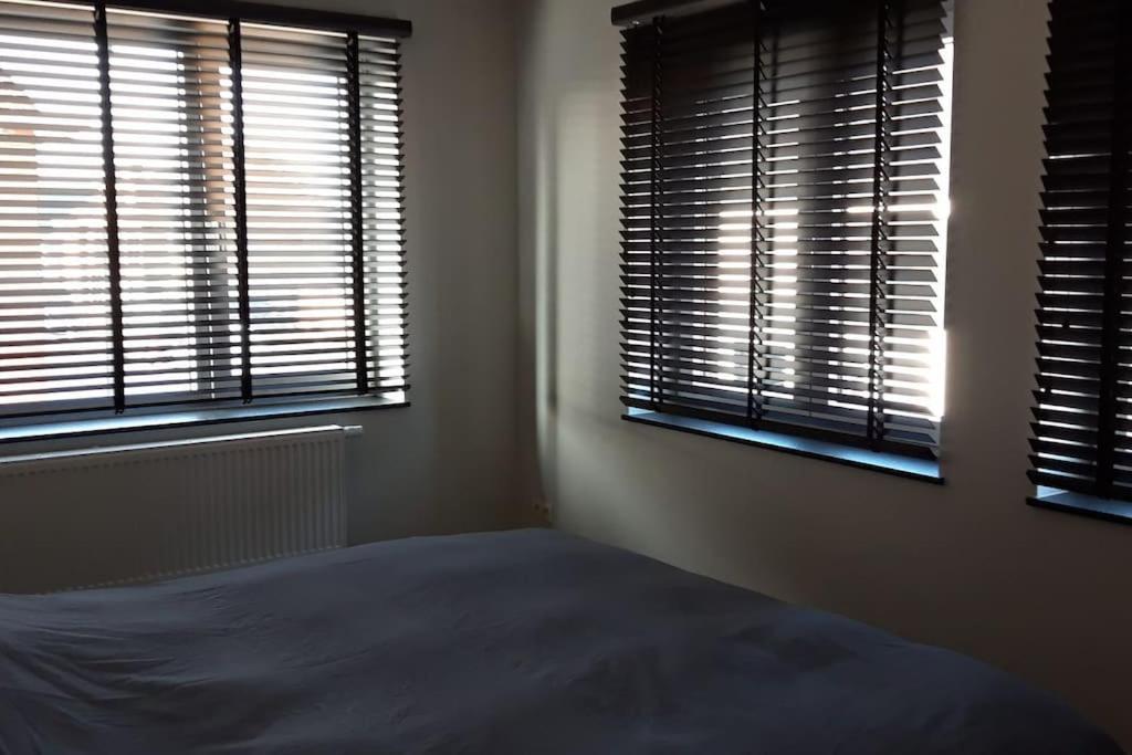 Momaison Charmant Landelijk Appartement Knesselare Bagian luar foto